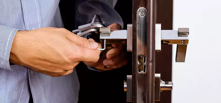 Commercial Door Lock Repair North Tustin
