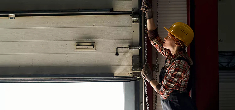 Addressing Common Garage Door Stoppage Issues in North Tustin, CA